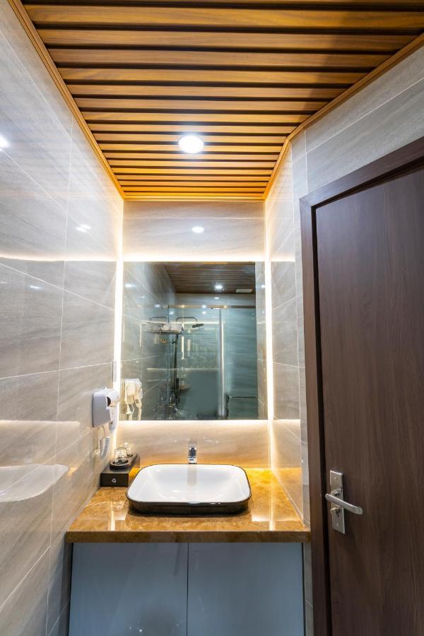 Cm Hotel & Apartment Hajfong Zewnętrze zdjęcie